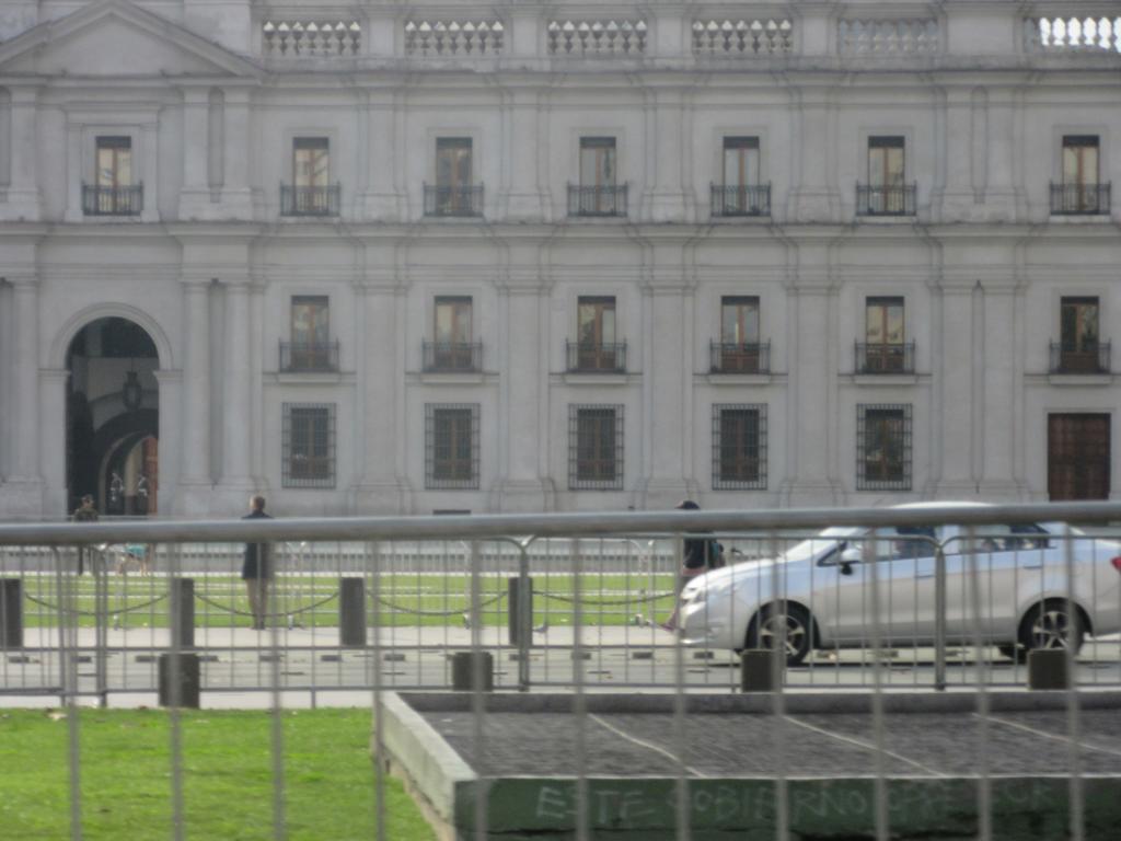 Departamento Paseo Bulnes Metro La Moneda Lejlighed Santiago de Chile Eksteriør billede